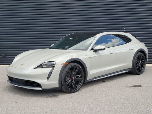 Certified 2022 Porsche Taycan 4 Cross Turismo AWD/4WD image 1