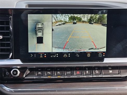 Used 2024 GMC Sierra 1500 SLT w/ SLT Premium Plus Package image 23