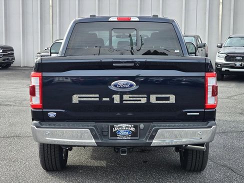 Used 2023 Ford F150 Lariat w/ Trailer Tow Package image 24