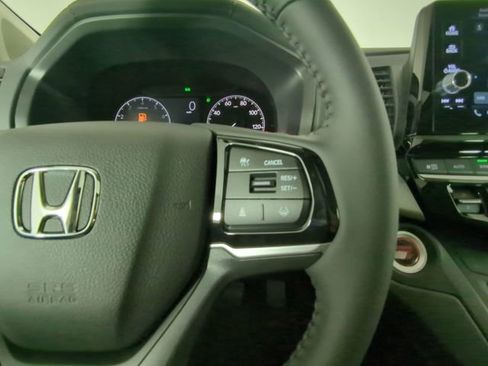 New 2026 Honda Odyssey EX-L image 37