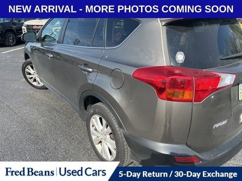 Used 2015 Toyota RAV4 Limited image 4