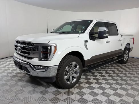 Used 2022 Ford F150 Lariat w/ Equipment Group 502A High AWD/4WD image 3
