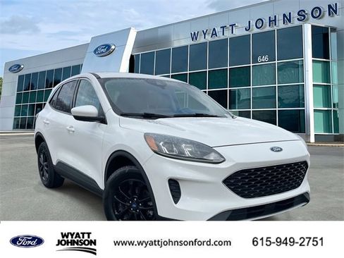 Used 2020 Ford Escape SE image 1