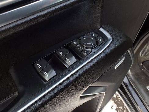 Certified 2024 Chevrolet Silverado 2500 LTZ w/ LTZ Convenience Package image 26