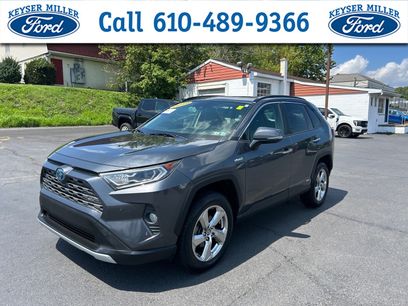 Used 2019 Toyota RAV4 Limited w/ Carpet Mat Package