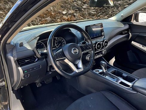 Used 2021 Nissan Sentra SV image 13