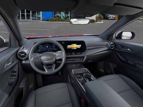 New 2026 Chevrolet Equinox LT w/ Convenience Package II image 15