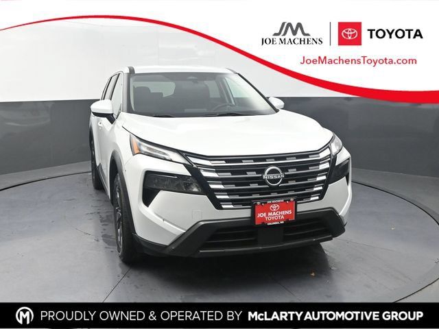 Used 2024 Nissan Rogue SV FWD 360° Tour
