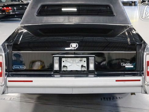 Used 1992 Cadillac Brougham Limousine image 40