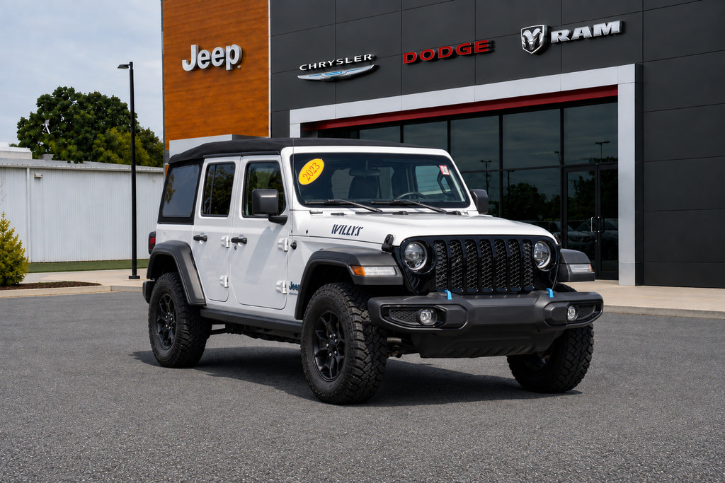 Used 2023 Jeep Wrangler Unlimited w/ Cold Weather Group AWD/4WD image 1