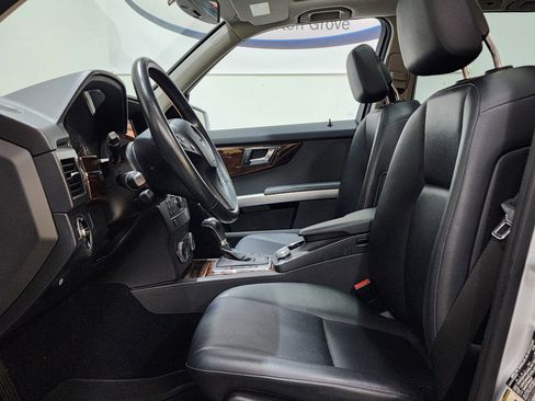 Used 2011 Mercedes-Benz GLK 350 4MATIC image 14