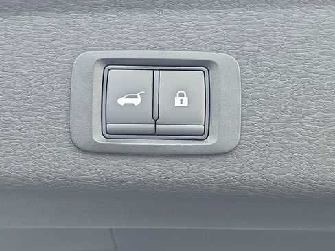 New 2026 Nissan Rogue SL AWD/4WD image 13