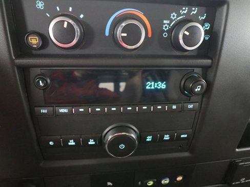 Used 2018 GMC Savana 2500 Extended image 16