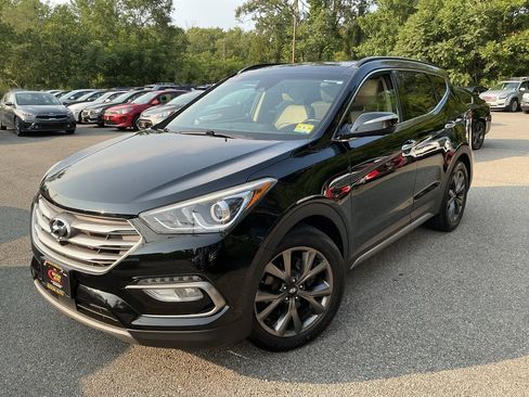 Used 2017 Hyundai Santa Fe Sport w/ 2.0T Ultimate Tech Package 05 AWD/4WD image 1