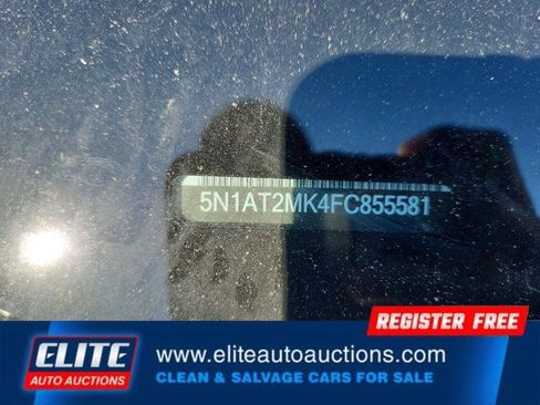 Used 2015 Nissan Rogue SV w/ SV Premium Package image 26