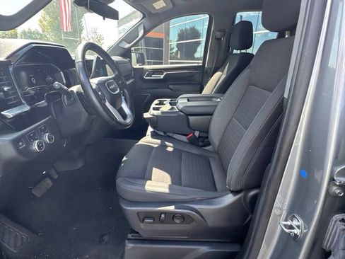 Used 2023 GMC Sierra 1500 Elevation AWD/4WD image 10