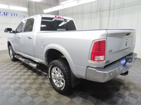 Used 2017 RAM 2500 Laramie AWD/4WD image 7