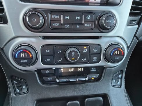 Used 2016 GMC Yukon SLT w/ Open Road Package AWD/4WD image 17