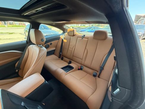 Used 2019 BMW 440i xDrive Coupe w/ M Sport Package image 23