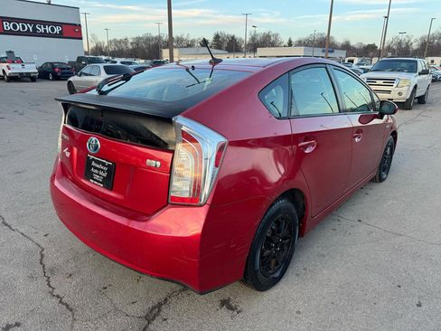 Used 2013 Toyota Prius Three FWD image 3