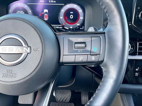 Used 2024 Nissan Pathfinder Platinum w/ Cargo Package image 19