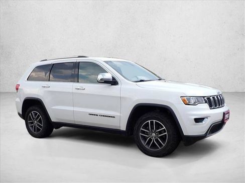 Used 2017 Jeep Grand Cherokee Limited AWD/4WD image 5