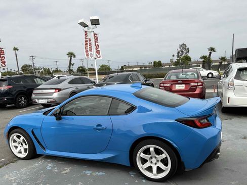 Used 2022 Toyota GR86 Premium RWD image 21