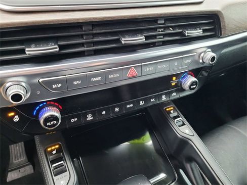 Used 2021 Kia Telluride EX w/ EX Premium Package image 15