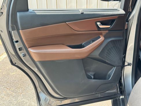 Used 2022 Acura MDX FWD w/ Technology Package image 42