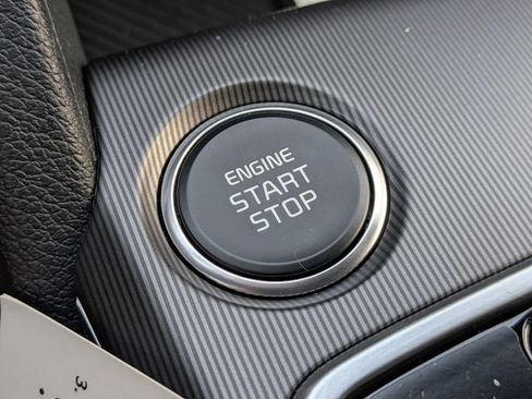 New 2026 Kia Sportage SX FWD image 33