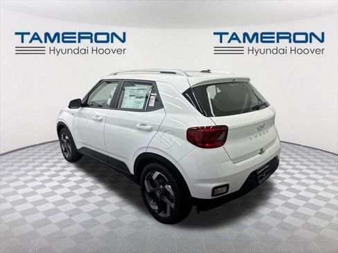 New 2026 Hyundai Venue SEL image 3