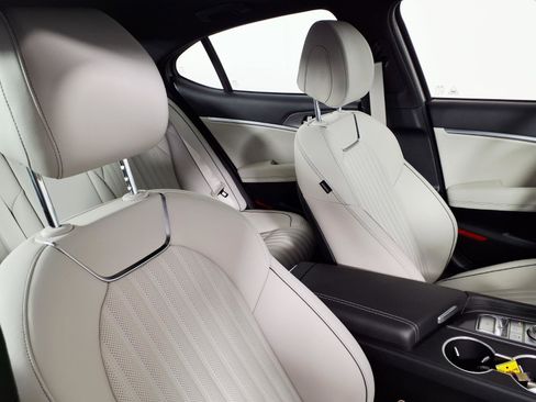 Certified 2026 Genesis G70 3.3T Sport Prestige image 10