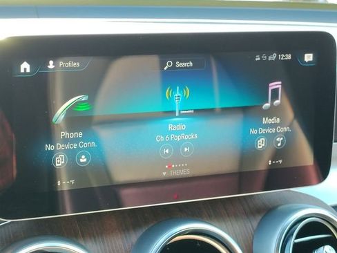 Used 2020 Mercedes-Benz GLC 300 4MATIC image 22