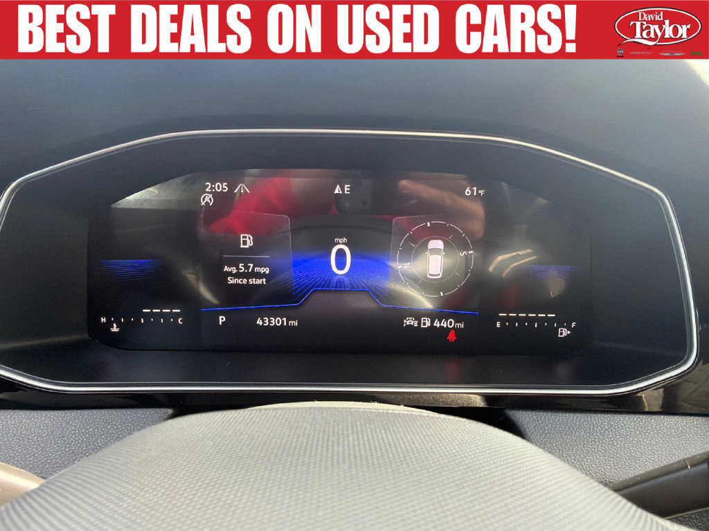 Used 2025 Volkswagen Jetta Sport FWD image 19