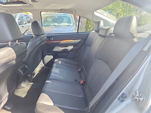 Used 2012 Subaru Legacy 2.5i Limited AWD/4WD image 30
