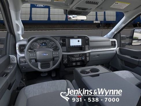 New 2026 Ford F250 XLT AWD/4WD image 9