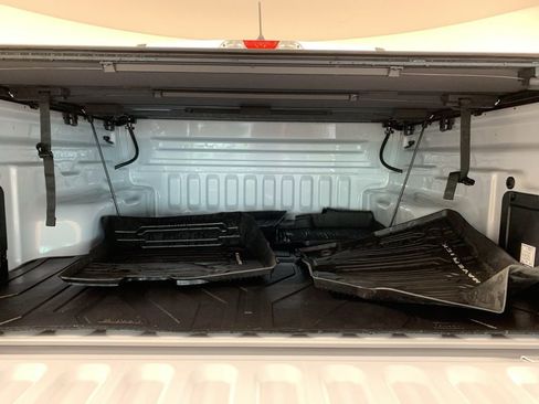 Used 2025 Ford Maverick XL w/ Equipment Group 101A AWD/4WD image 13