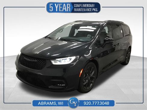 Used 2022 Chrysler Pacifica Limited w/ S Appearance Package FWD image 1