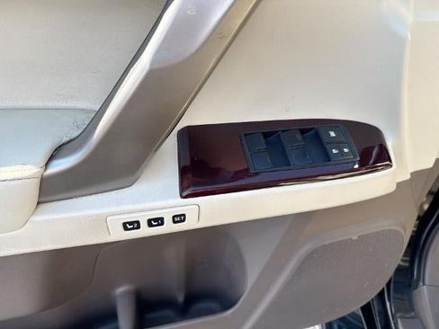 Used 2017 Lexus GX 460 Luxury image 24