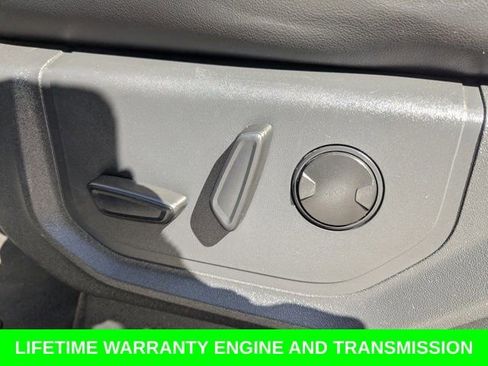 Used 2024 Ford Expedition Max XLT RWD image 16