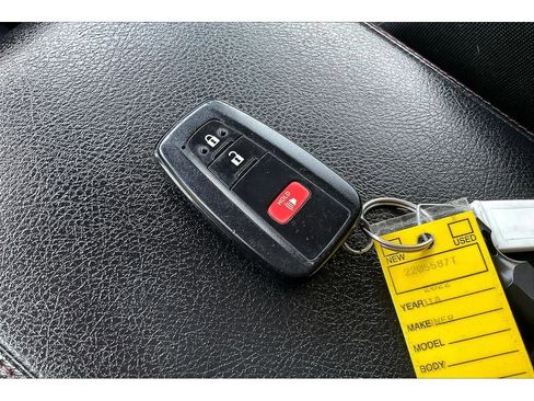 Used 2022 Toyota 4Runner TRD Off-Road image 13