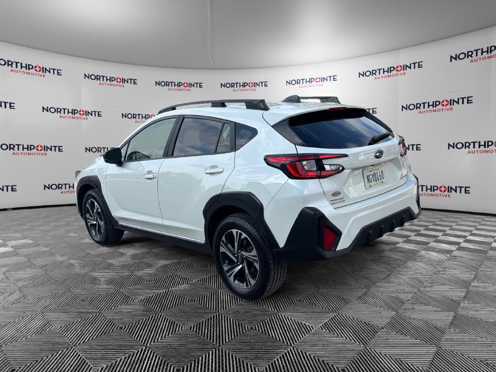Used 2024 Subaru Crosstrek 2.0i Premium w/ Crosstrek Mirror Package AWD/4WD image 6