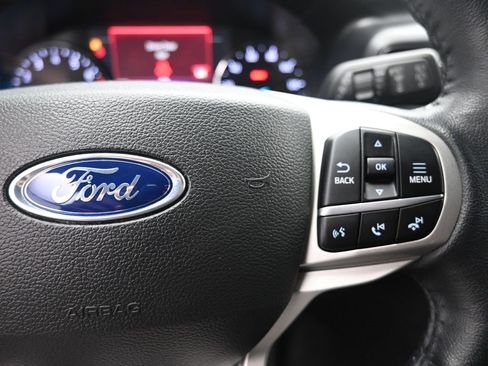 Used 2022 Ford Explorer Limited w/ Equipment Group 301A image 15