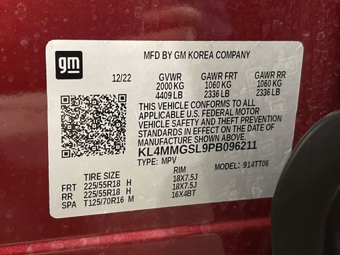 Used 2023 Buick Encore GX Essence w/ Experience Buick Package image 27