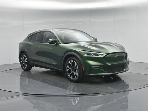 New 2026 Ford Mustang Mach-E Select RWD image 54