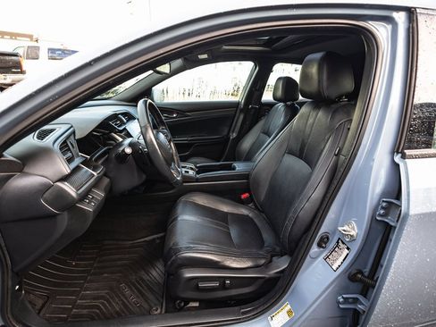 Used 2017 Honda Civic Sport Touring image 19