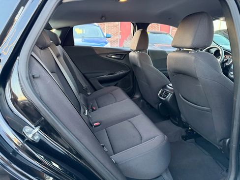 Used 2023 Chevrolet Malibu LT image 16