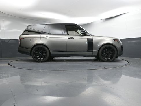 Used 2021 Land Rover Range Rover Westminster Edition image 30