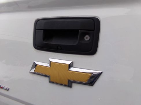 Used 2017 Chevrolet Colorado W/T w/ WT Convenience Package AWD/4WD image 30