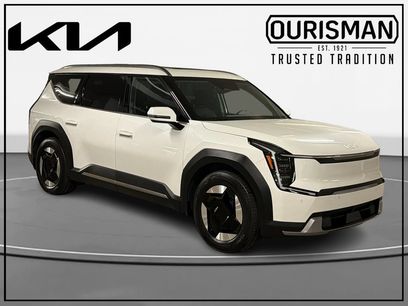 Certified 2024 Kia EV9 Wind